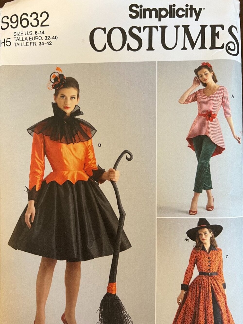Witch Christmas Elf Simplicity 9632 Halloween Costume Sewing Pattern 6-14 NEW